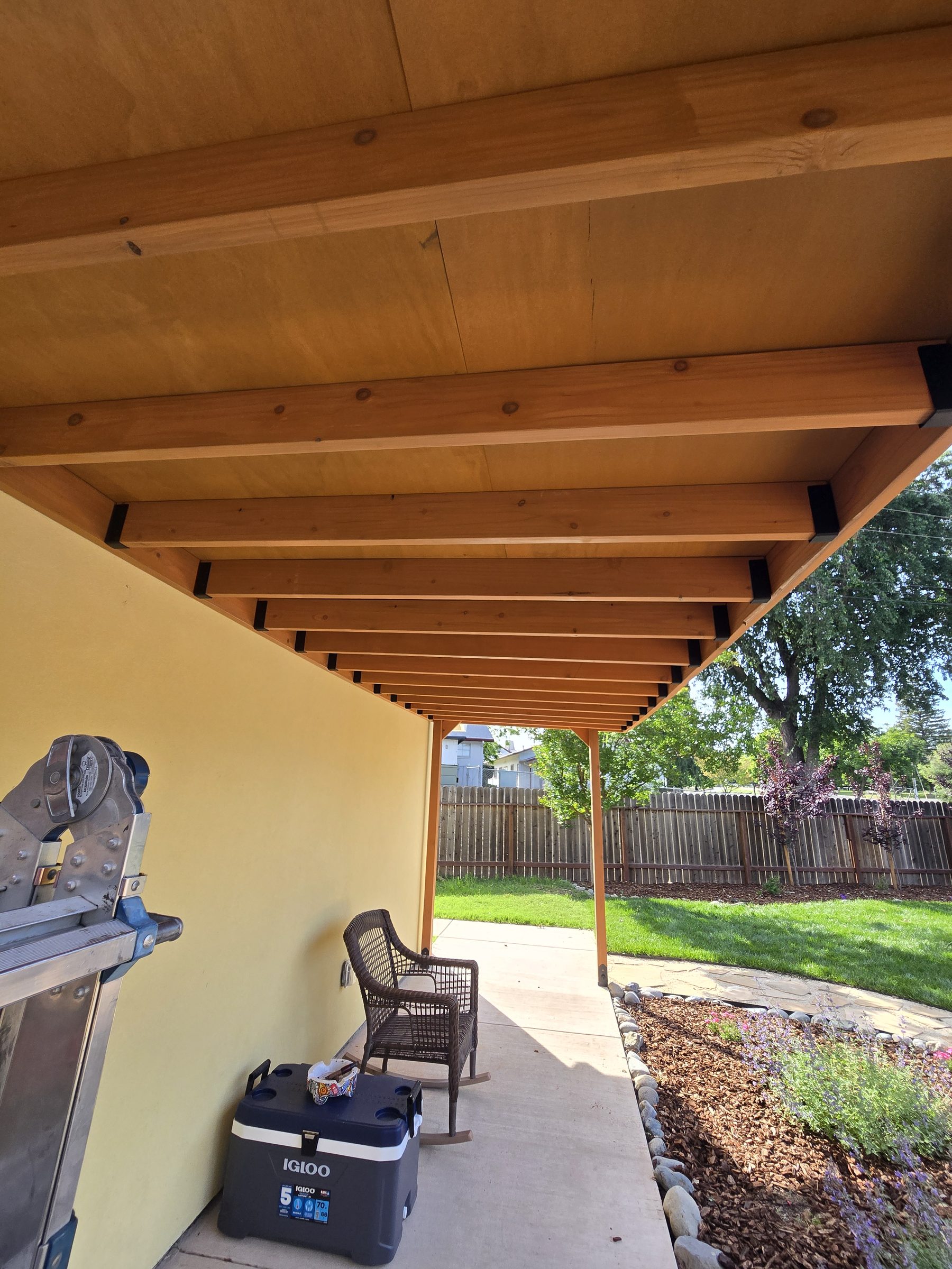 Covered patio shade structure