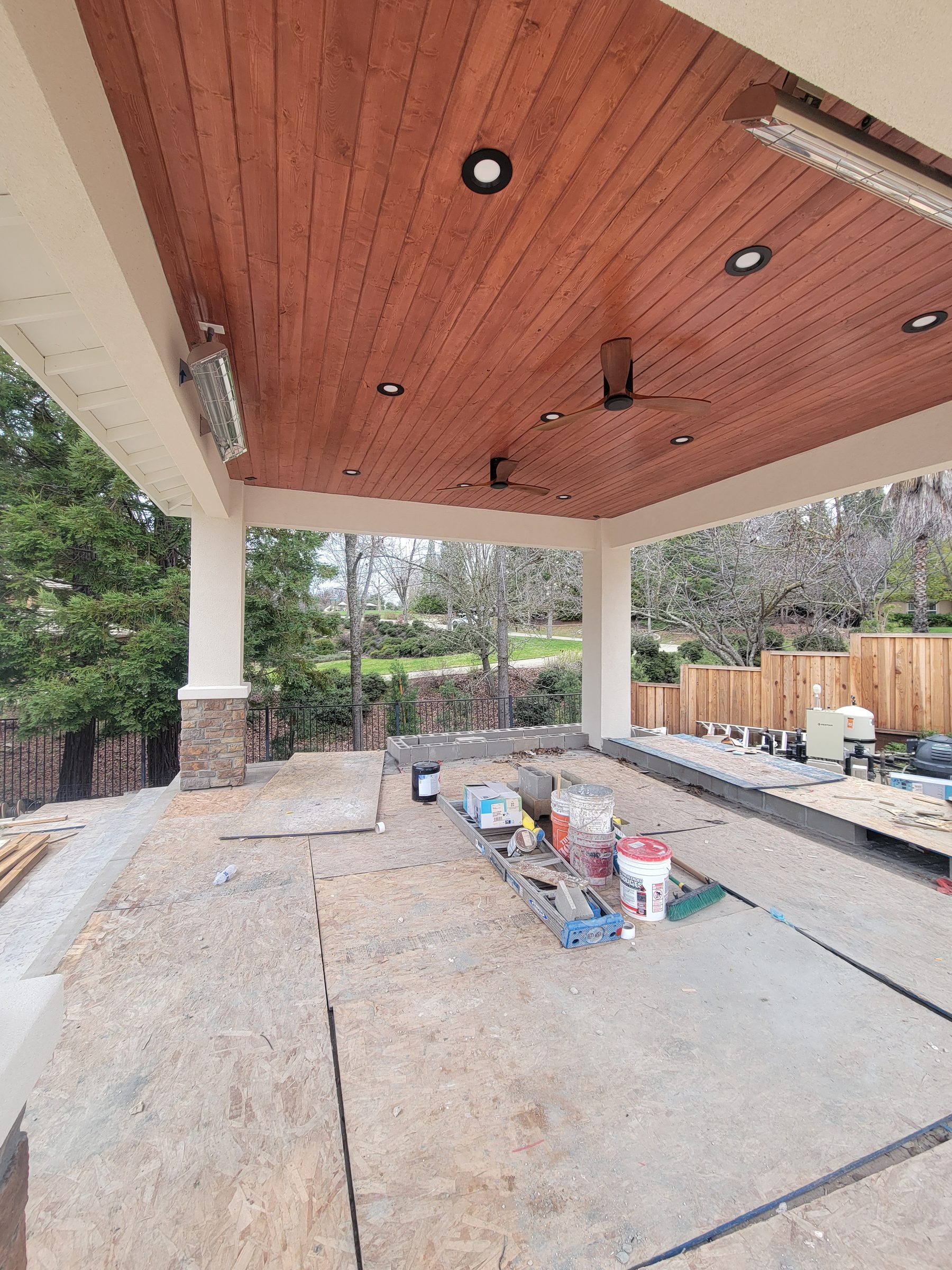 Finished outdoor entertainment structure